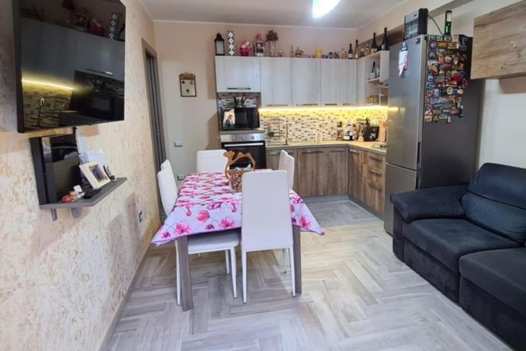 Casa Laura, Quartu Sant'Elena Villa Su Forti Exteriör bild